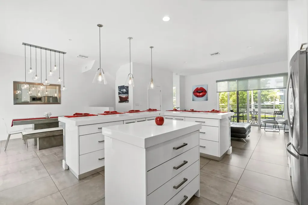 1367 N Ocean Boulevard Pompano Beach FL 33062