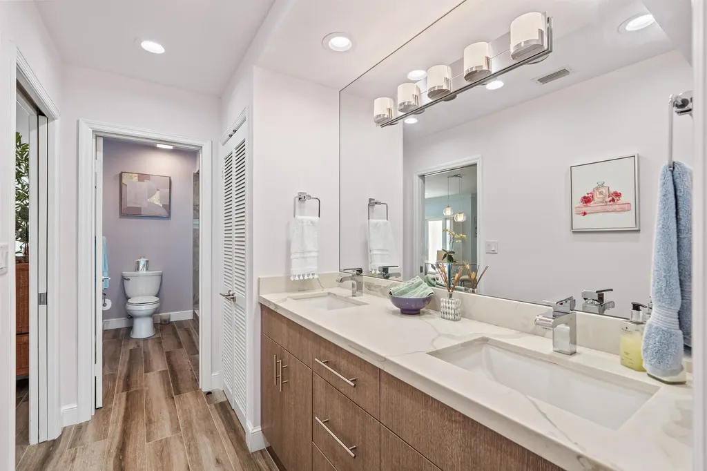 5900 Old Ocean Boulevard Ocean Ridge FL 33435