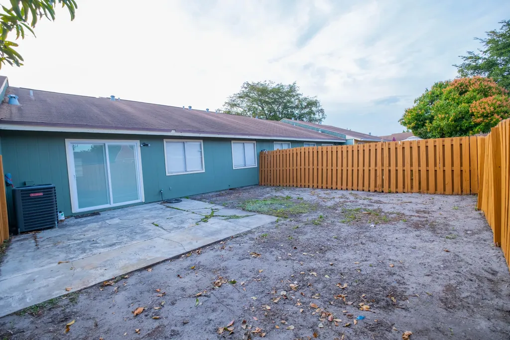 4763 Orleans Court West Palm Beach FL 33415