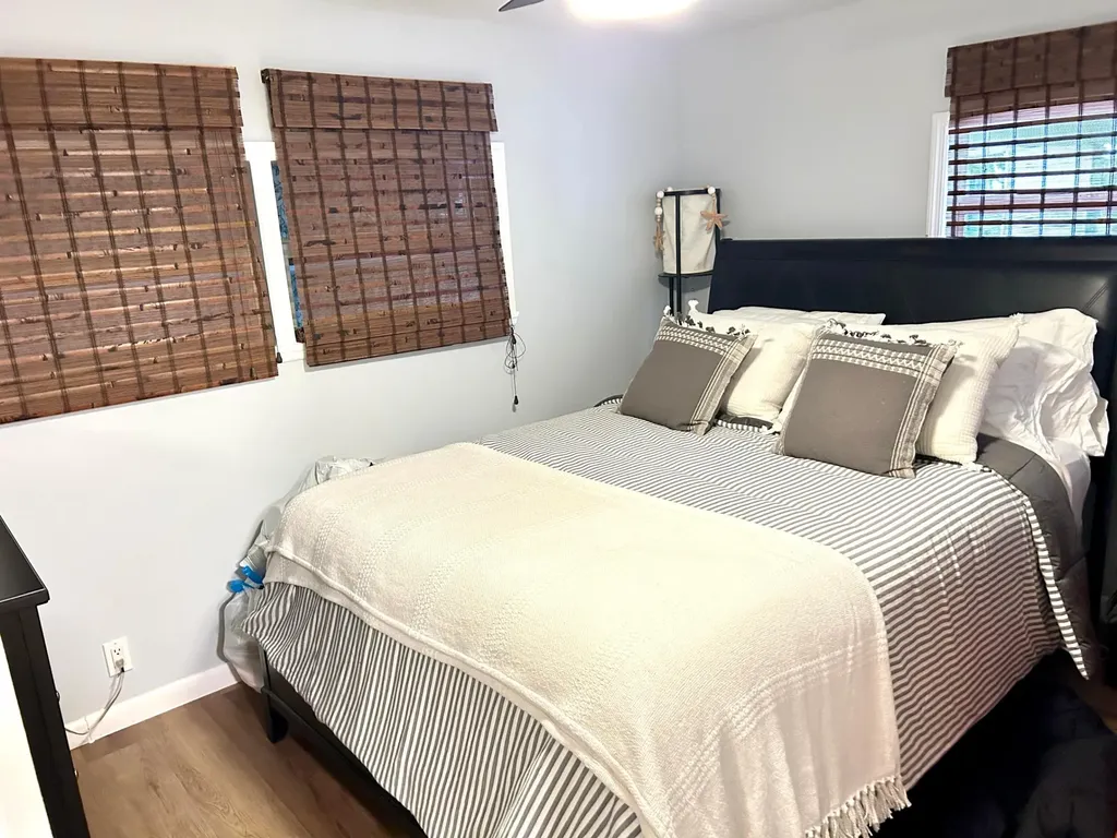 1541 S 32nd Avenue Hollywood FL 33021