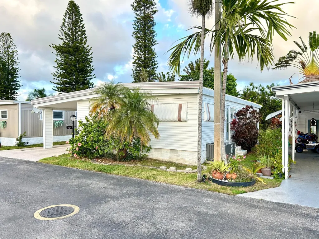 1541 S 32nd Avenue Hollywood FL 33021