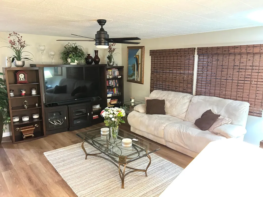 1541 S 32nd Avenue Hollywood FL 33021