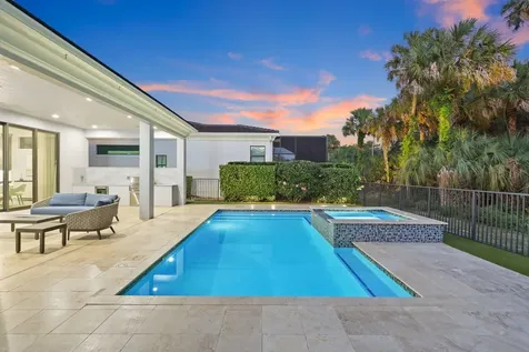13602 Artisan Circle Palm Beach Gardens FL 33418