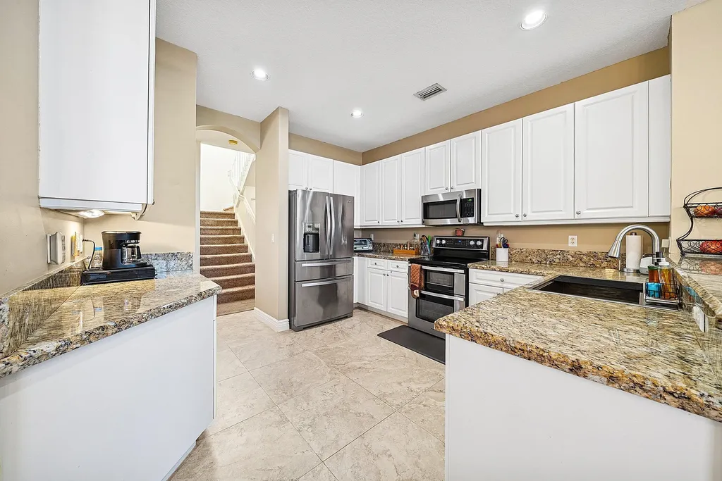 8147 Viale Matera Lake Worth FL 33467