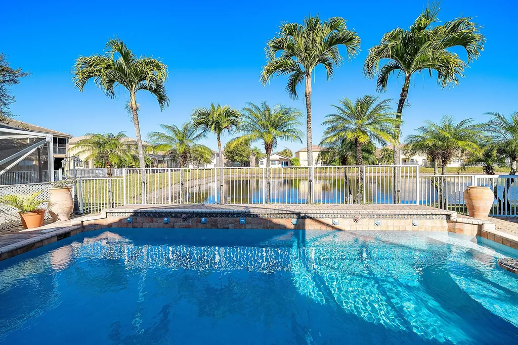 8147 Viale Matera Lake Worth FL 33467