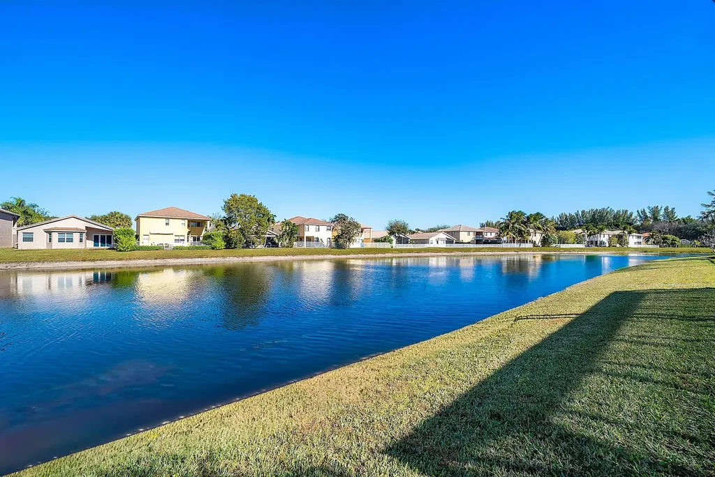 8147 Viale Matera Lake Worth FL 33467
