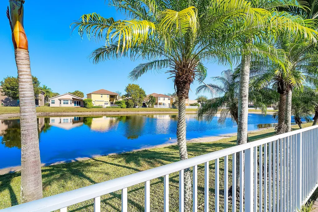 8147 Viale Matera Lake Worth FL 33467