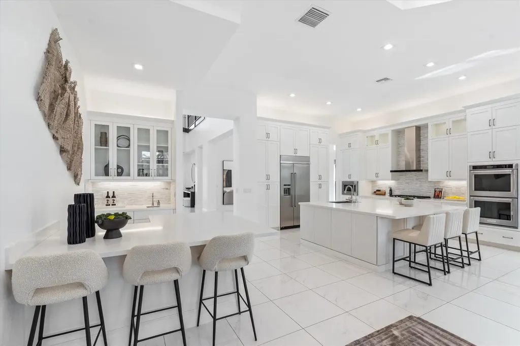 9086 Fiano Place Boca Raton FL 33496