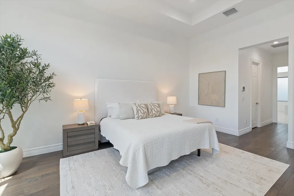 9086 Fiano Place Boca Raton FL 33496