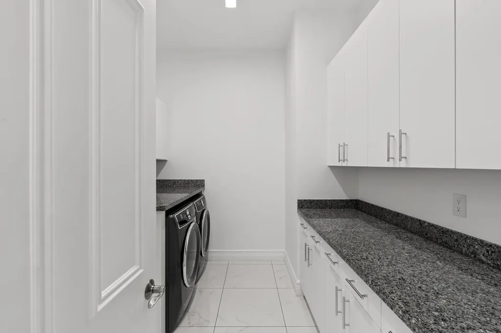 9086 Fiano Place Boca Raton FL 33496