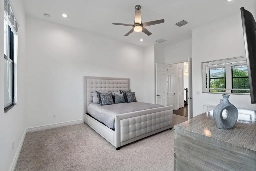 9086 Fiano Place Boca Raton FL 33496