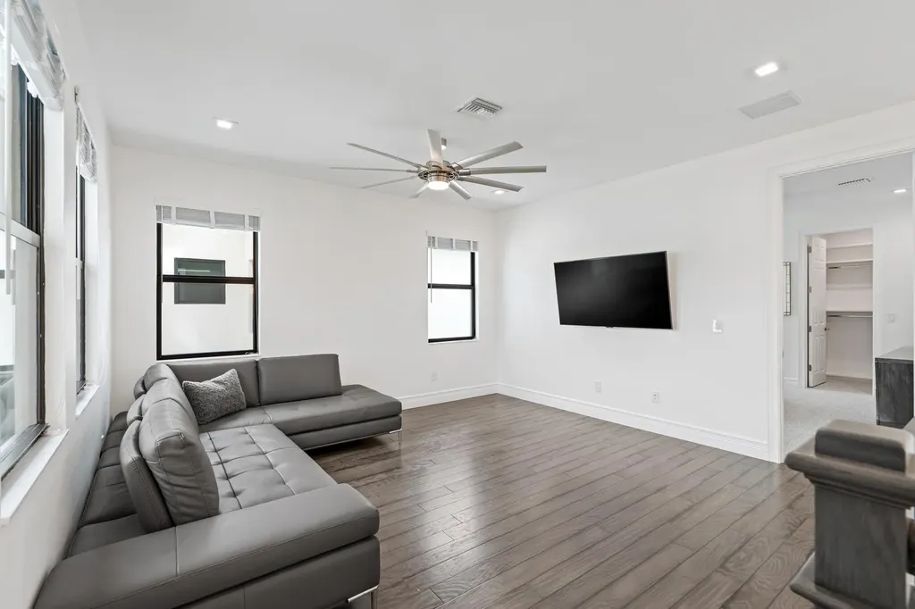 9086 Fiano Place Boca Raton FL 33496