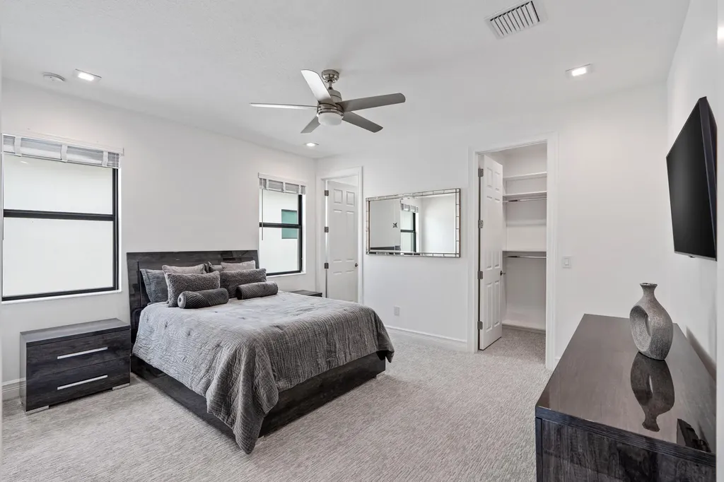 9086 Fiano Place Boca Raton FL 33496