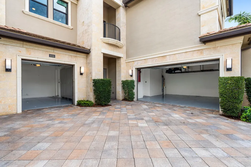 9086 Fiano Place Boca Raton FL 33496