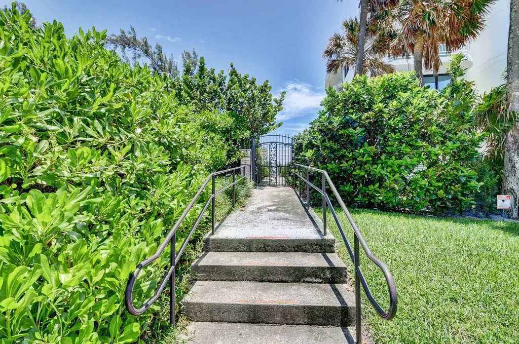 2121 N Ocean Boulevard Boca Raton FL 33431