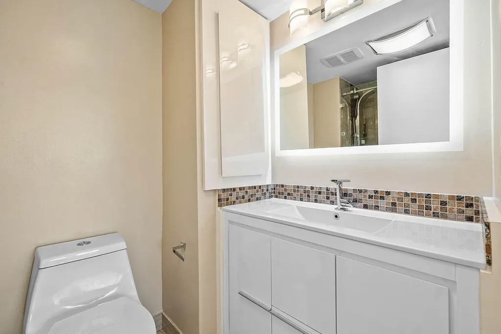 3301 S Ocean Boulevard Highland Beach FL 33487