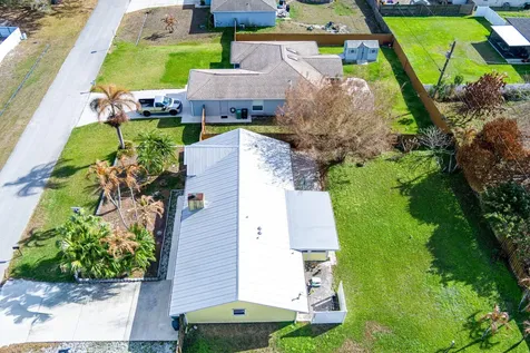 798 SW Carmelite Street Port St Lucie FL 34983
