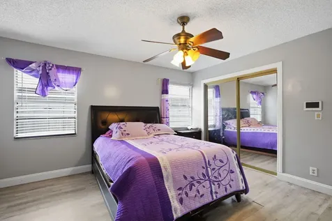 1301 SW 75th Avenue North Lauderdale FL 33068