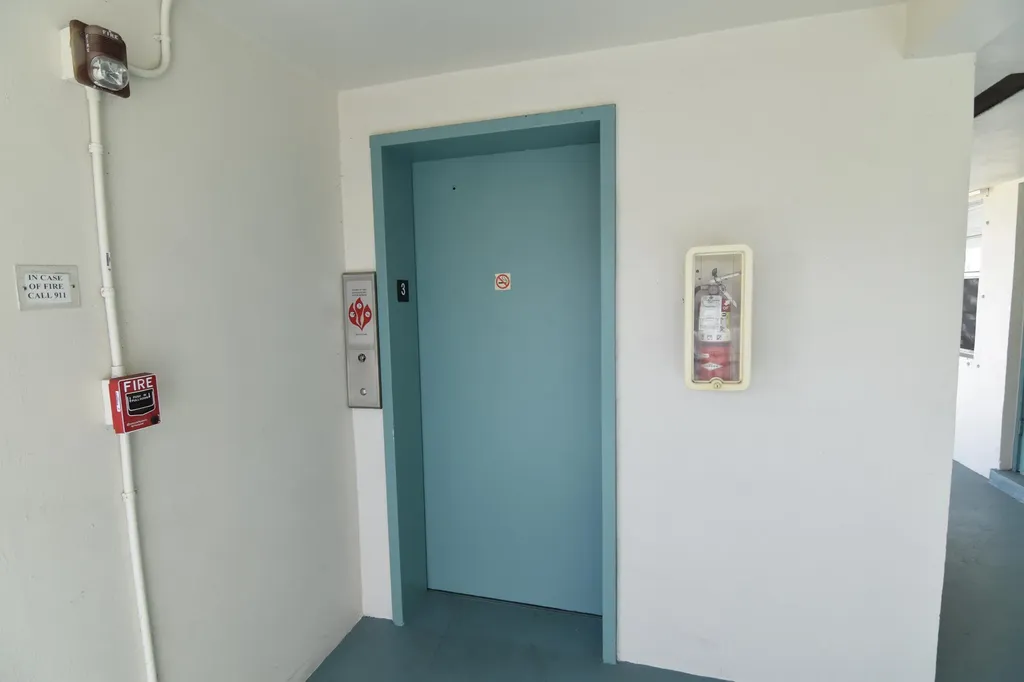 150 Horizons E Boynton Beach FL 33435