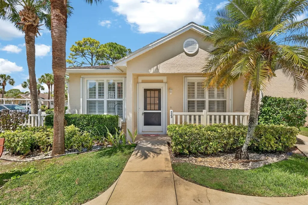 523 NW San Remo Circle Port St Lucie FL 34986