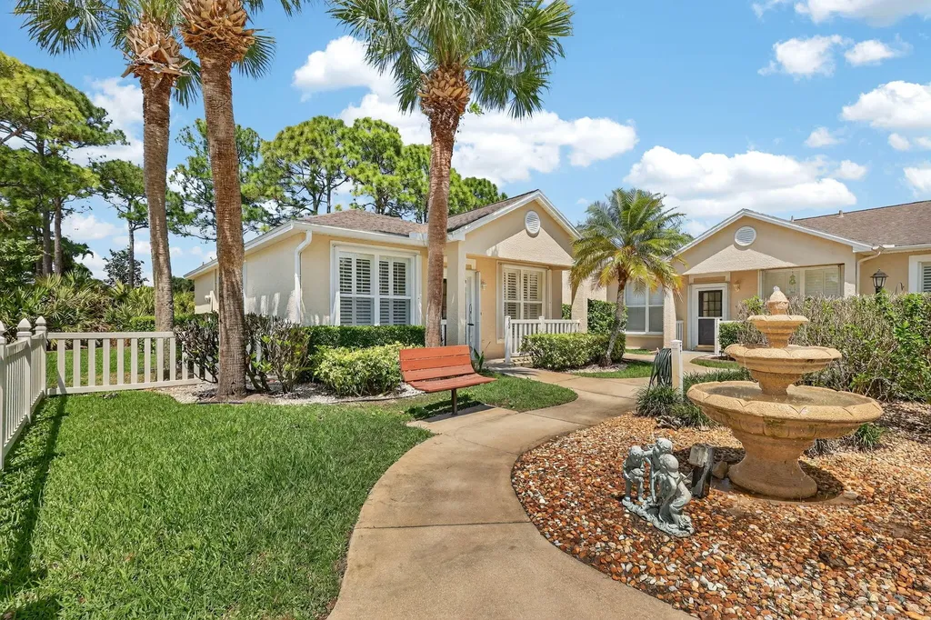 523 NW San Remo Circle Port St Lucie FL 34986
