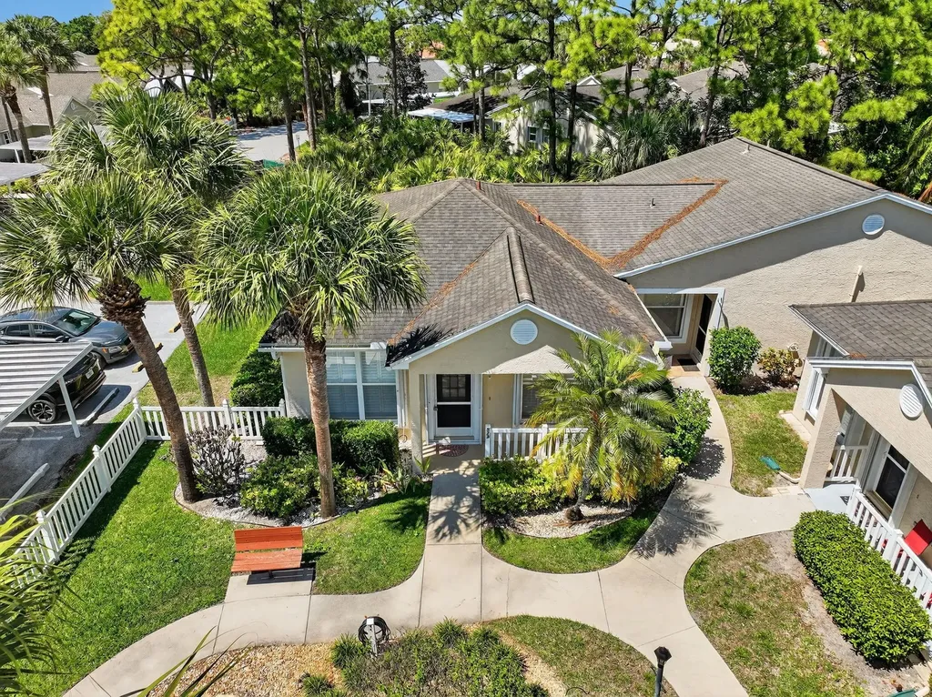 523 NW San Remo Circle Port St Lucie FL 34986