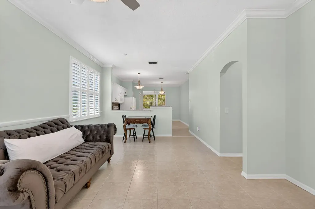 523 NW San Remo Circle Port St Lucie FL 34986