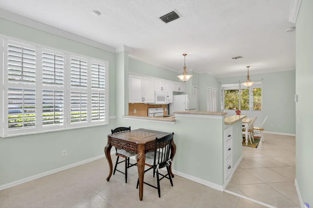 523 NW San Remo Circle Port St Lucie FL 34986