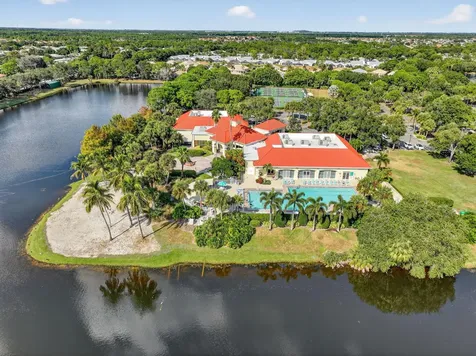 523 NW San Remo Circle Port St Lucie FL 34986