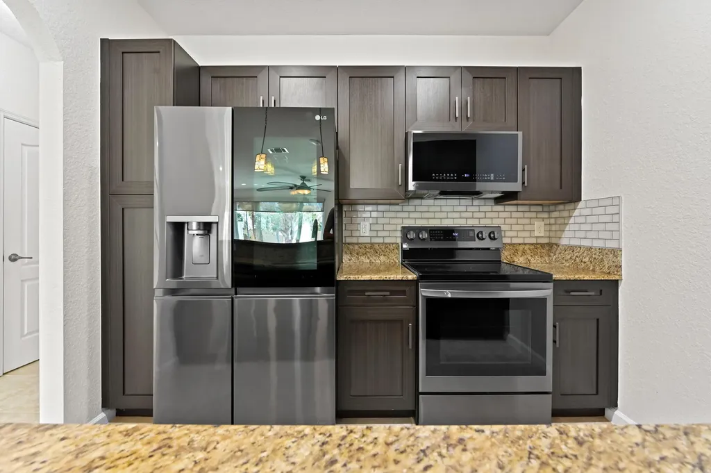 5965 Monterra Club Drive Lake Worth FL 33463