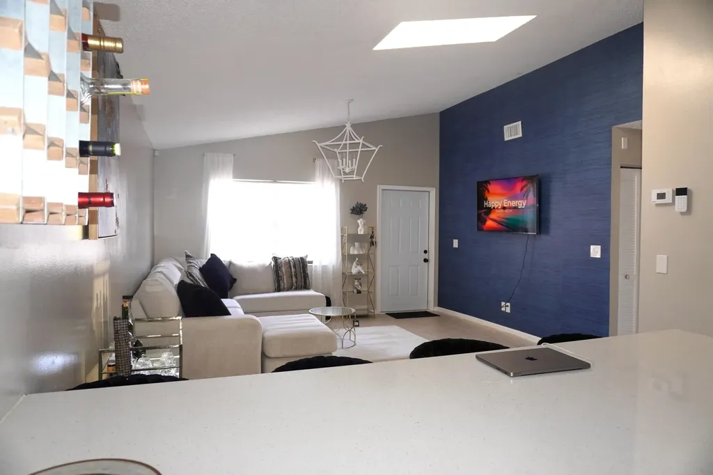 8731 Uranus Terrace West Palm Beach FL 33403