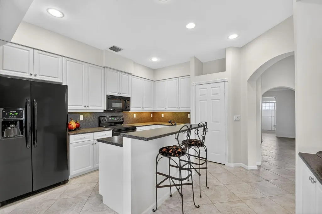 8046 Via Grande Boynton Beach FL 33437