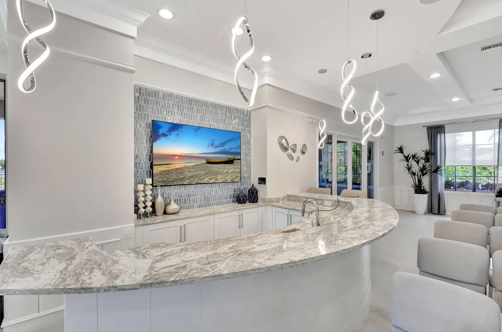 8046 Via Grande Boynton Beach FL 33437