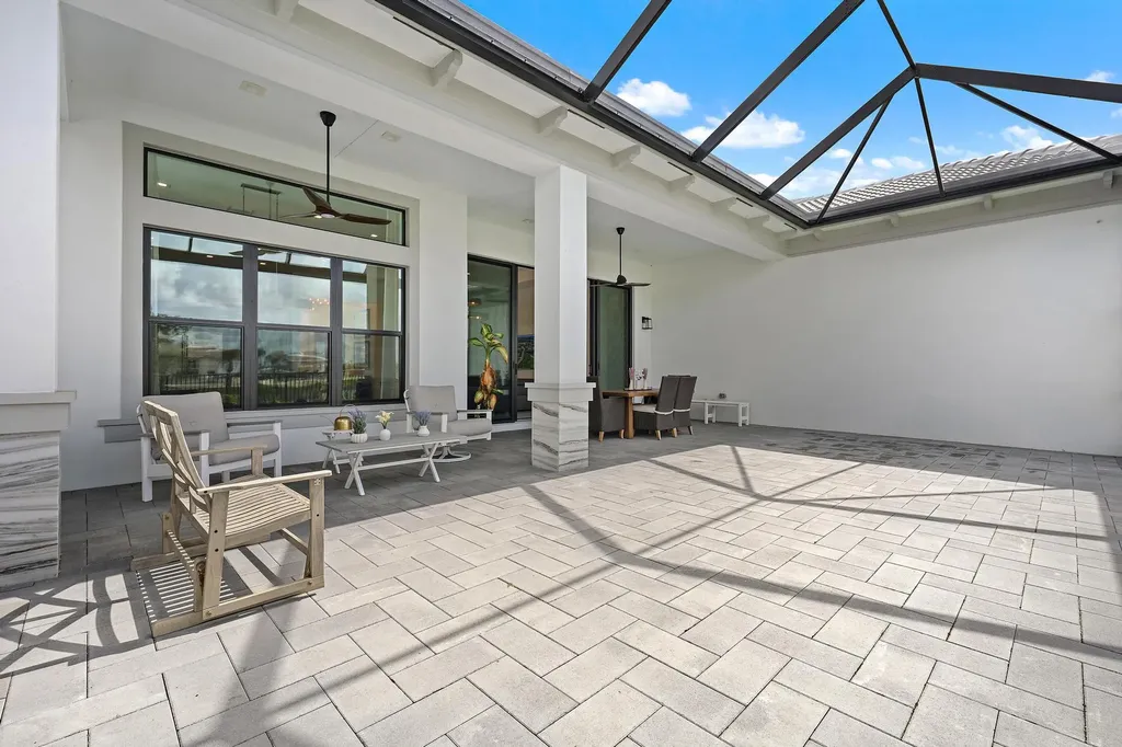 9933 Migration Point Palm Beach Gardens FL 33412