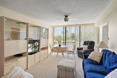2761 Village Boulevard West Palm Beach FL 33409