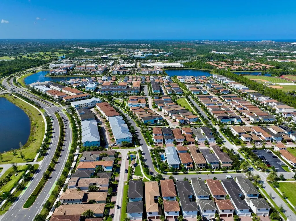 4079 Faraday Way Palm Beach Gardens FL 33418
