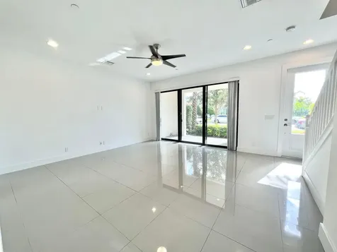 4079 Faraday Way Palm Beach Gardens FL 33418