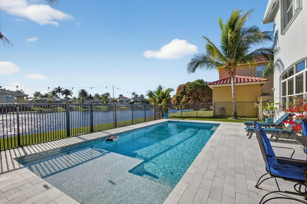 6647 Houlton Circle Lake Worth FL 33467