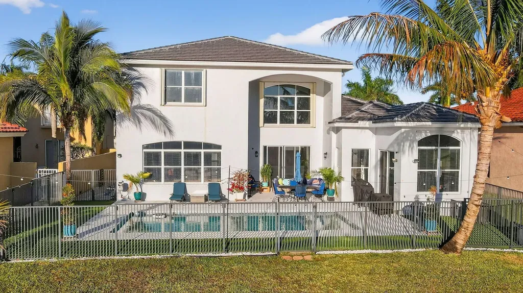 6647 Houlton Circle Lake Worth FL 33467