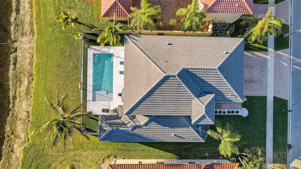 6647 Houlton Circle Lake Worth FL 33467