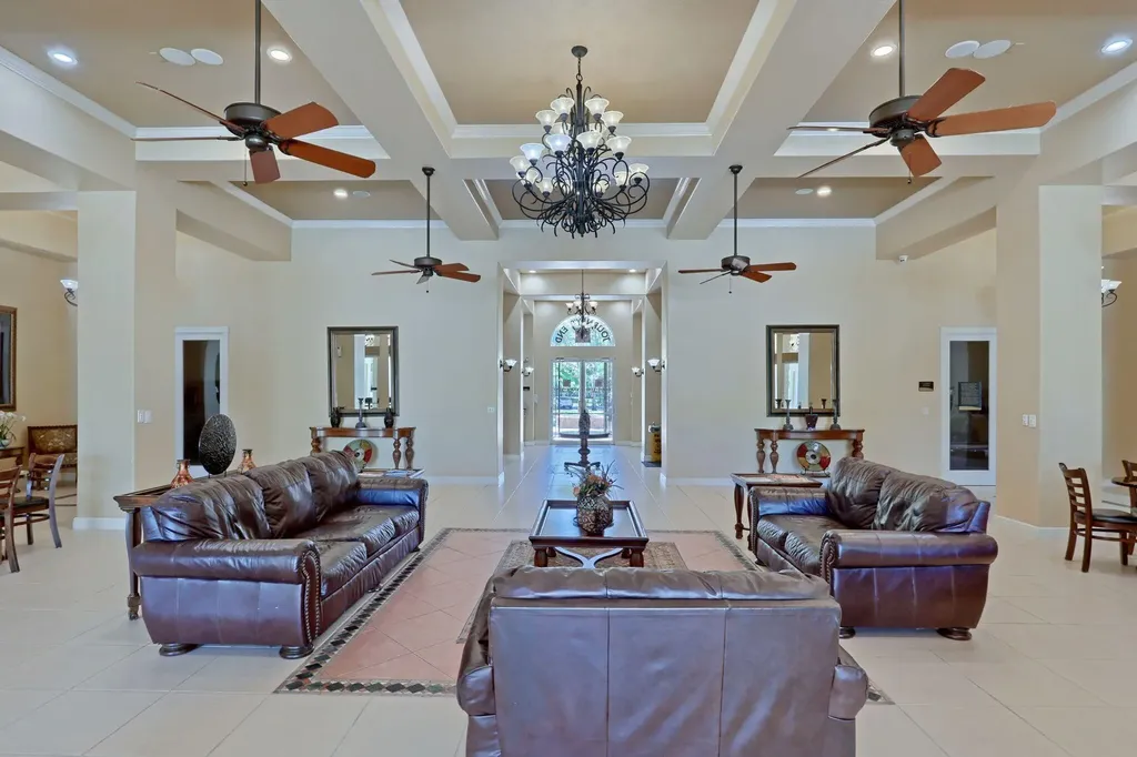 6647 Houlton Circle Lake Worth FL 33467