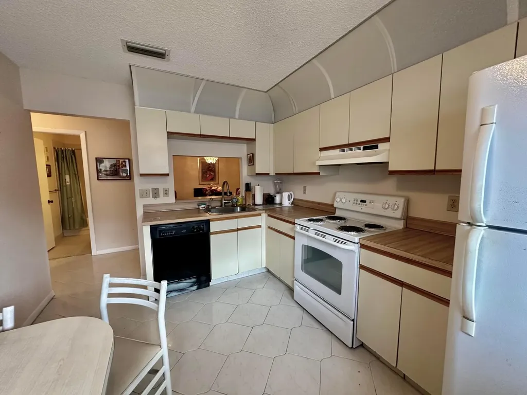 15235 Lakes Of Delray Boulevard Delray Beach FL 33484