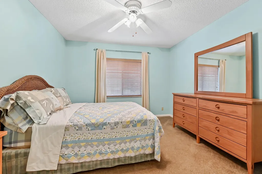 10851 Palm Lake Avenue Boynton Beach FL 33437