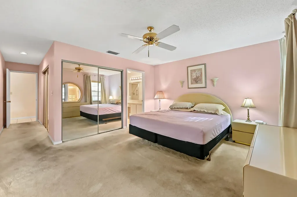 10851 Palm Lake Avenue Boynton Beach FL 33437