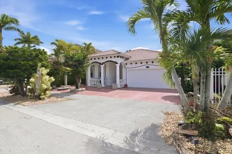 15062 SW 11th Street Miami FL 33194