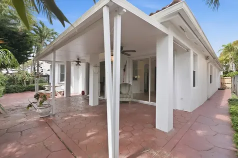 15062 SW 11th Street Miami FL 33194