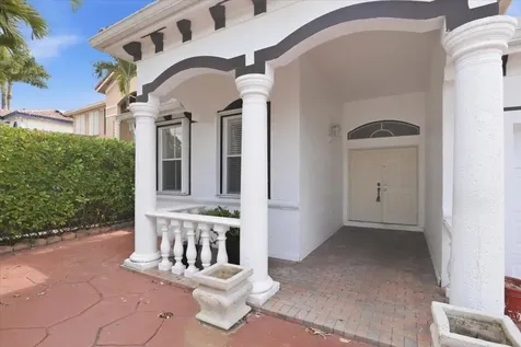 15062 SW 11th Street Miami FL 33194