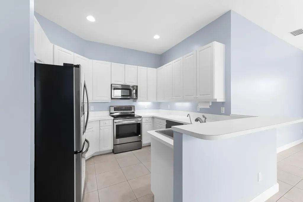615 NE Canoe Park Circle Port St Lucie FL 34983
