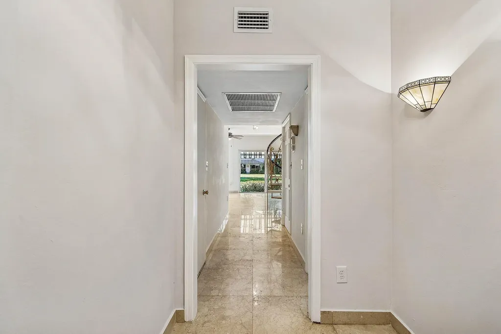 2000 S Ocean Boulevard Delray Beach FL 33483