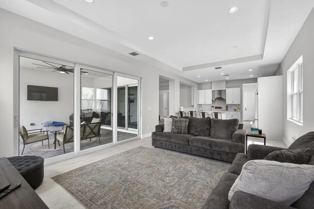 15234 Wildwood Circle Westlake FL 33470